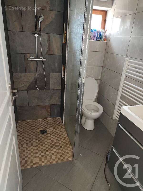 Maison à BEAUMONT-LE-ROGER