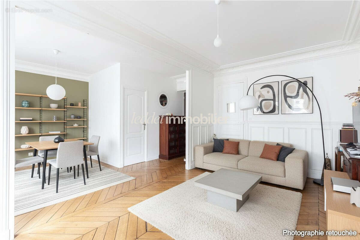 Appartement à PARIS-18E