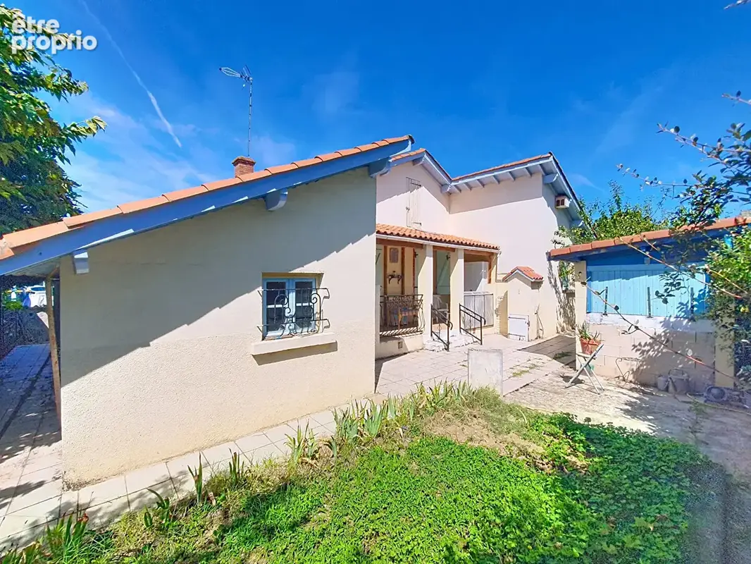 Maison de type 4, avec garage attenant et jardin - photo 2
