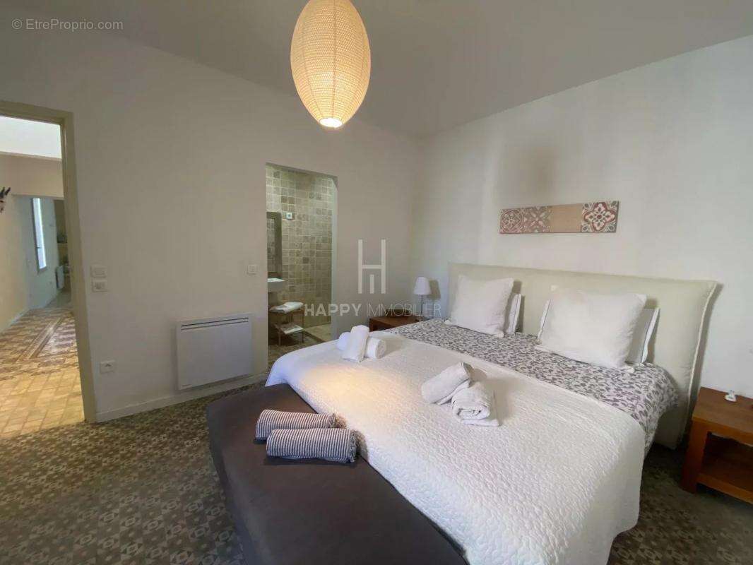 Maison à MAUSSANE-LES-ALPILLES