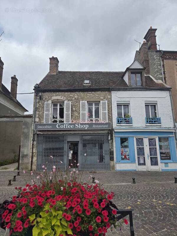 Maison à SOUPPES-SUR-LOING