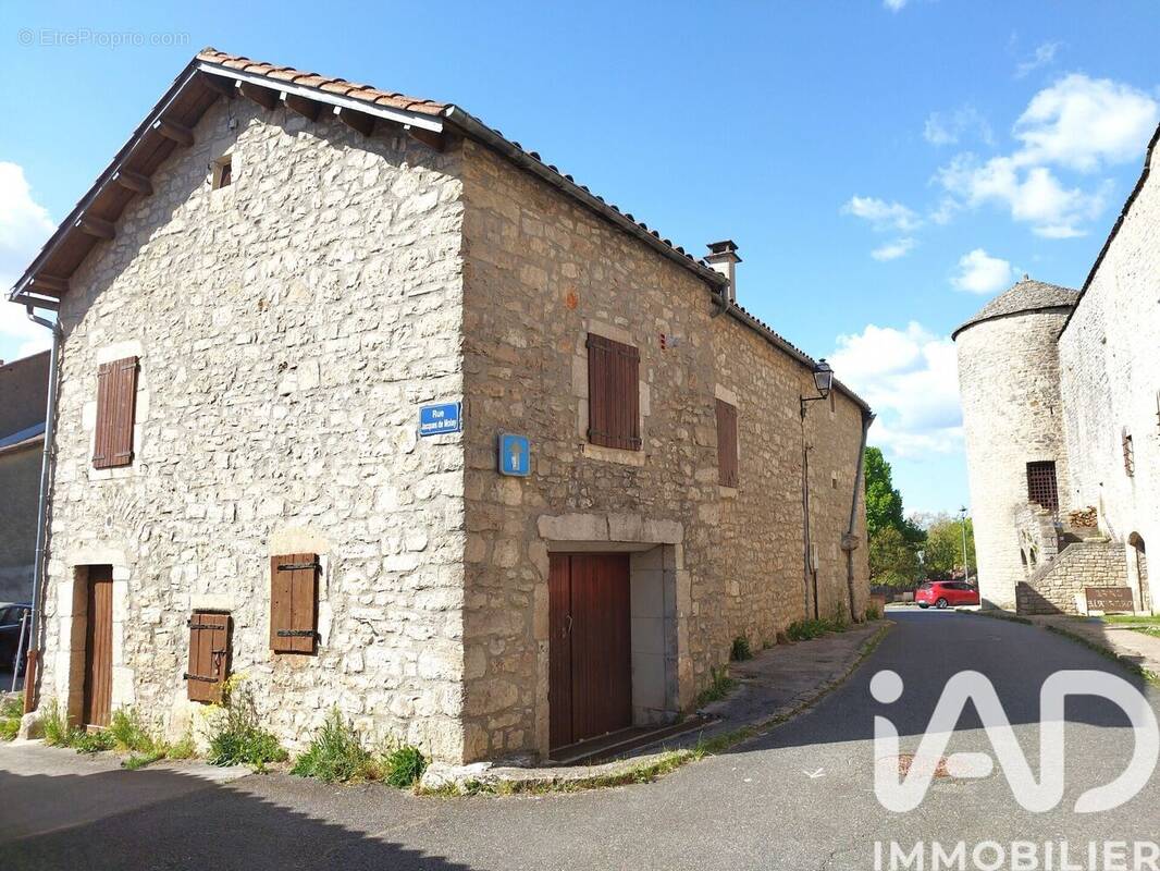 Photo 1 - Maison à LA CAVALERIE