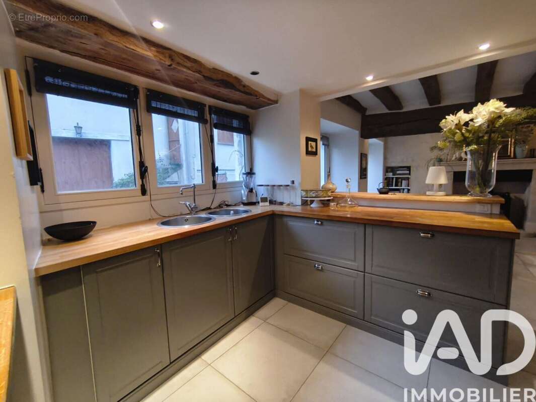 Photo 3 - Maison à BEAULIEU-SUR-LAYON