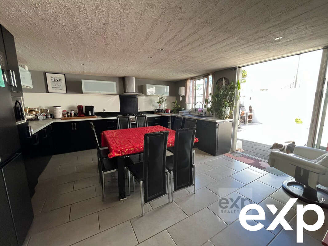 Maison à SAINTE-MARIE