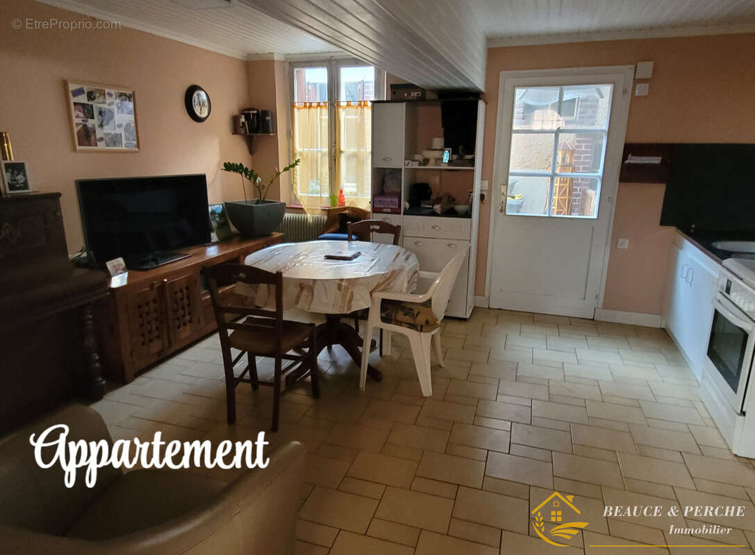 Maison 125 m² à Dangeau  - photo 16