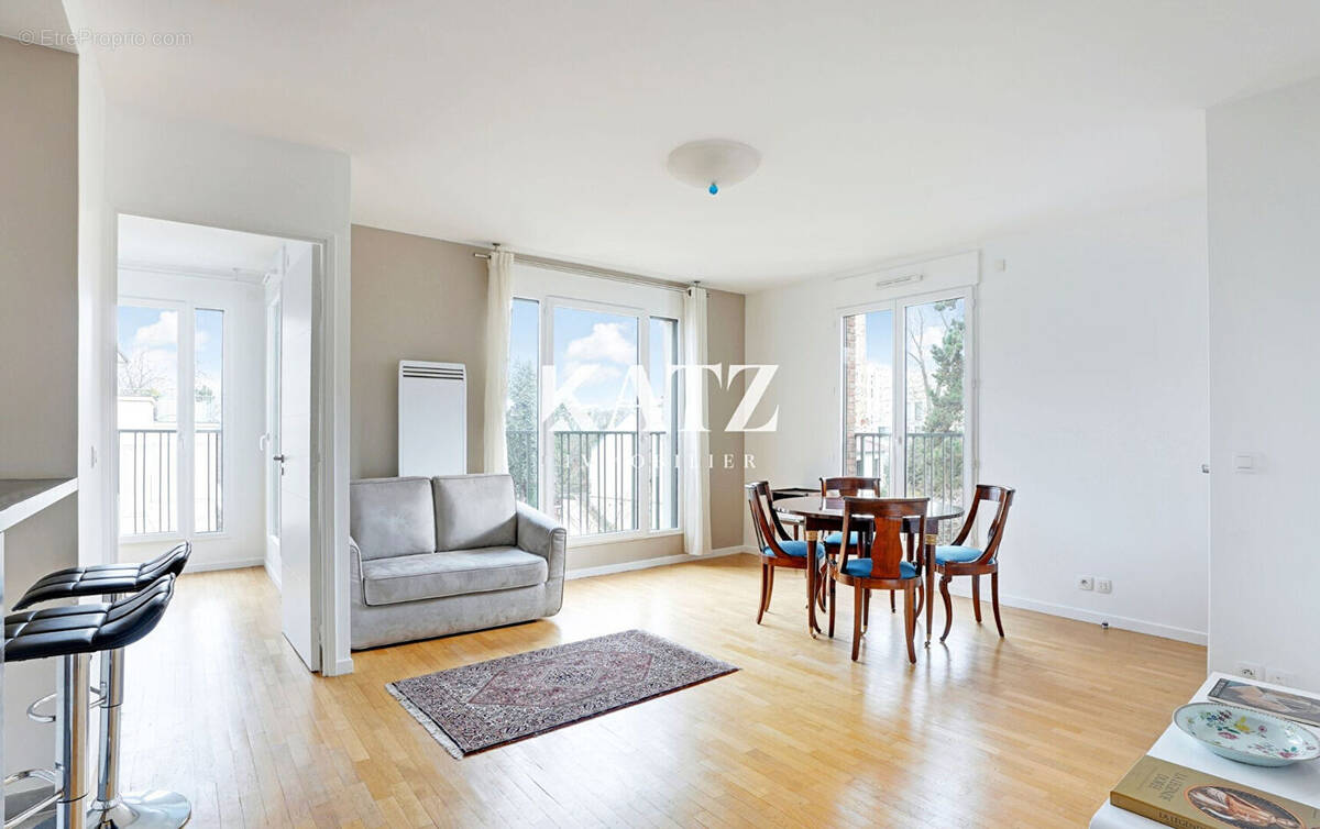 Appartement à GARCHES