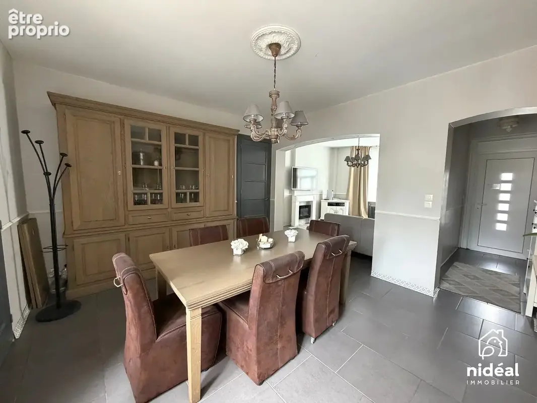 Maison 4 pièces 133 m² à vendre à Aulnoye-Aymeries (59620) - photo 2