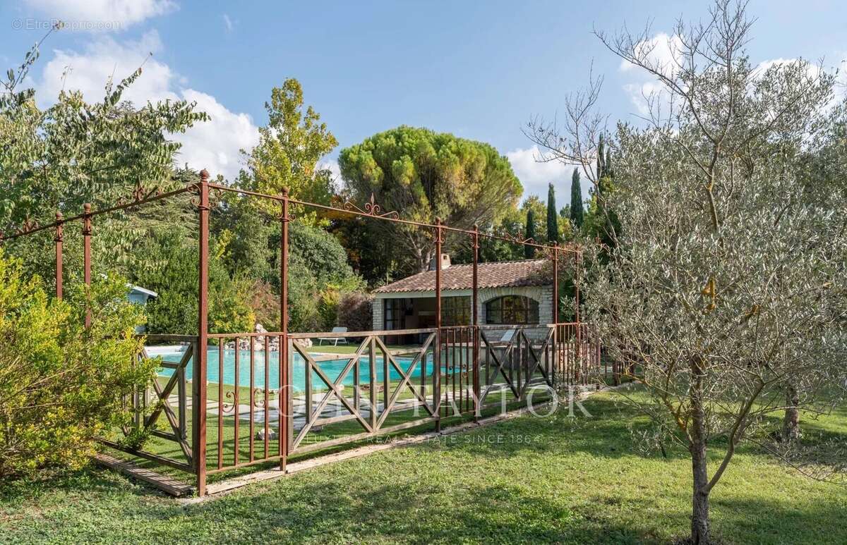 Maison à BOUC-BEL-AIR