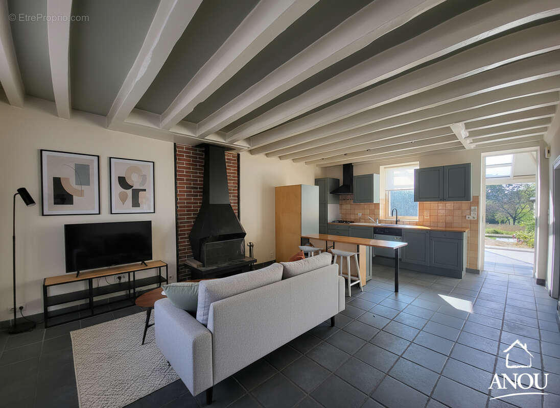 Maison à LA BAZOCHE-GOUET