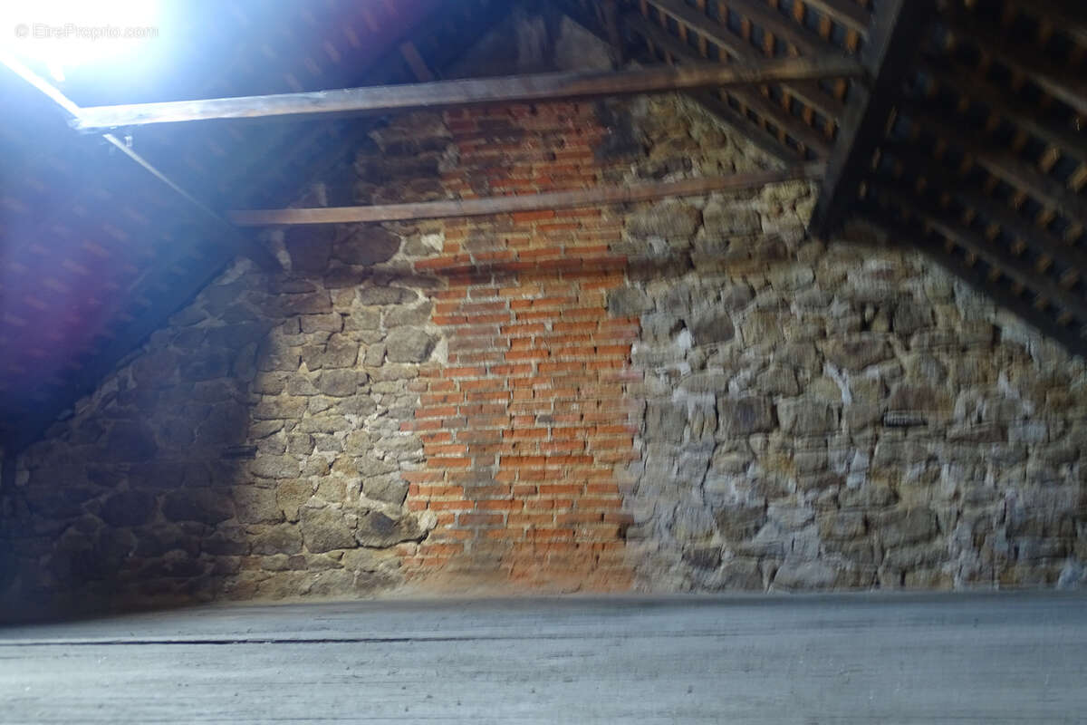 Maison à DEUX-EVAILLES