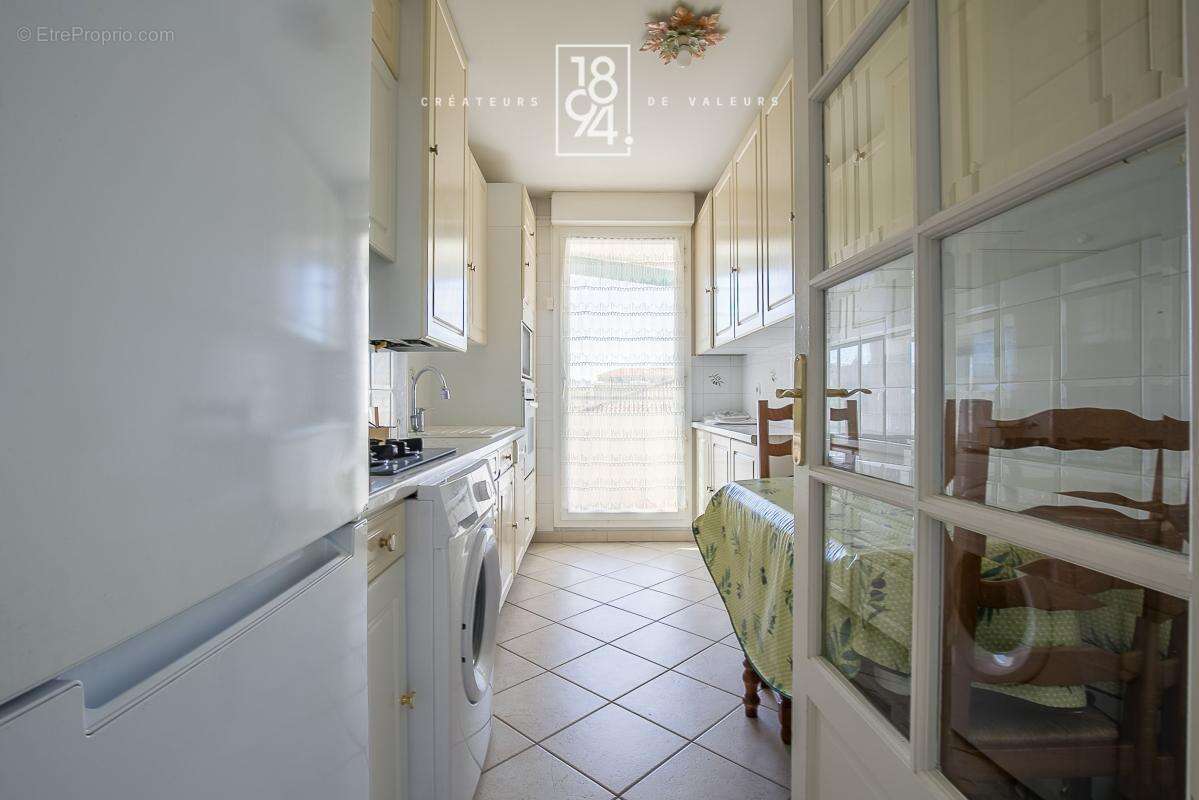 Appartement à MARSEILLE-13E