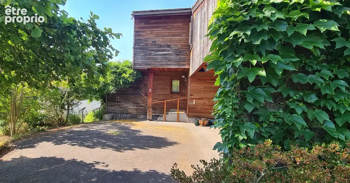 Maison familiale 8 pièces  La Glacière Clermont Fd - photo 6