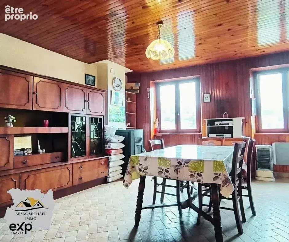 Maison 110 m² à Pradelles  - photo 2