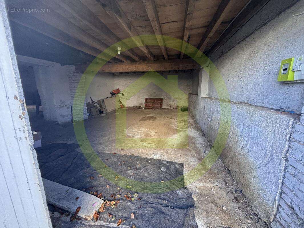 Maison 153 m² à Gouzon  - photo 17