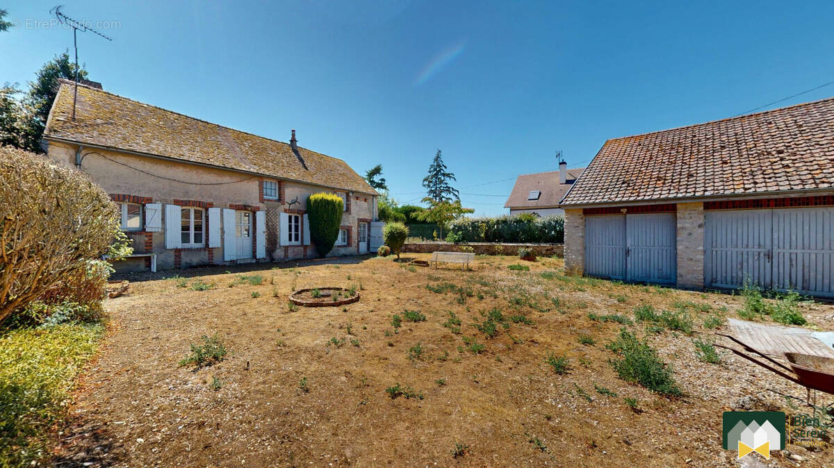 Maison à HOUVILLE-LA-BRANCHE