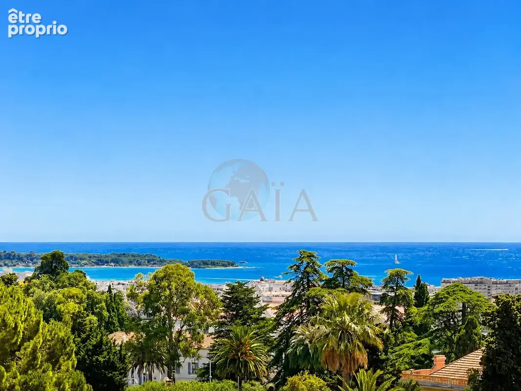 Cannes 3 pieces vue exceptionelle sur la mer - photo 3