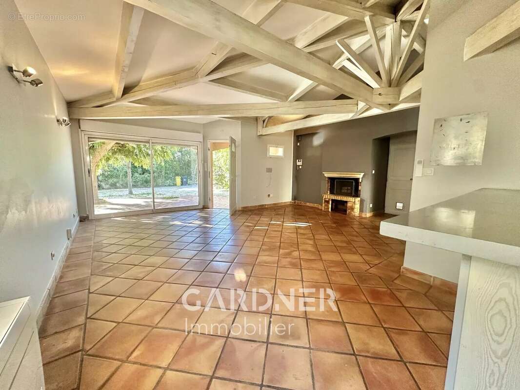 Maison à MARSEILLE-12E