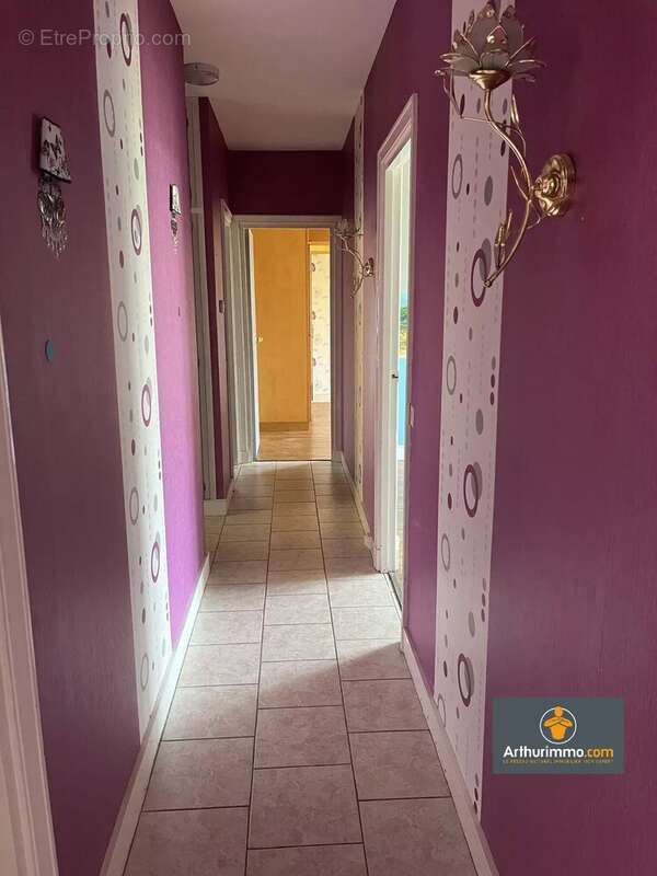 Maison à CHAMOUILLE