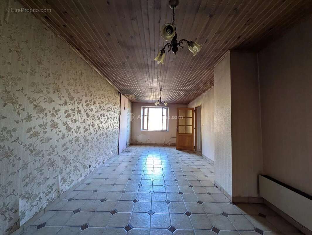 Maison de village - photo 9