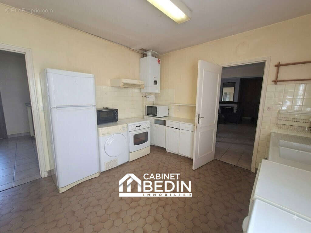 Maison 163 m² à Artigues-Pres-Bordeaux  - photo 9
