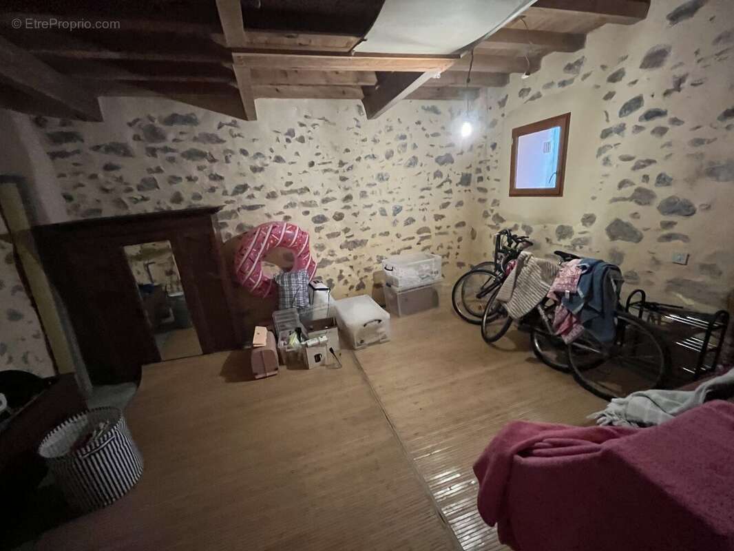 Maison à CESSENON-SUR-ORB