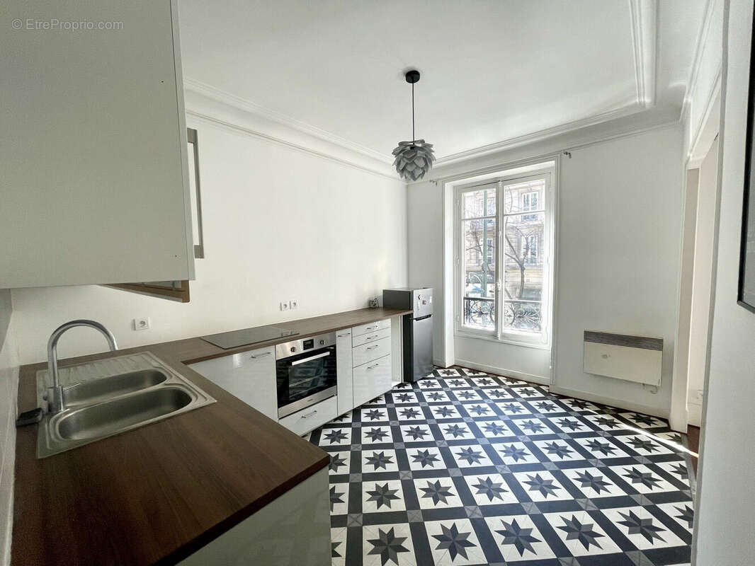 Appartement à CLICHY