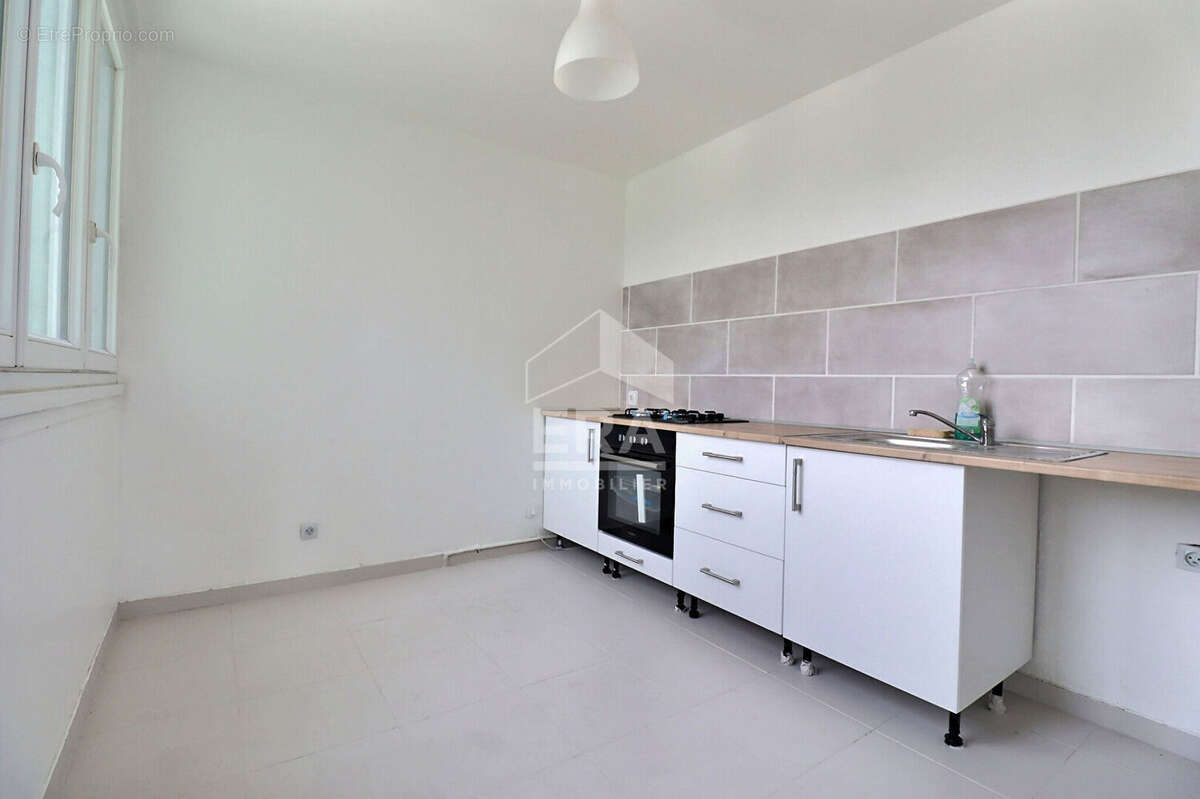 Appartement Argenteuil 4 pièce(s) 80.78 m2 - photo 2