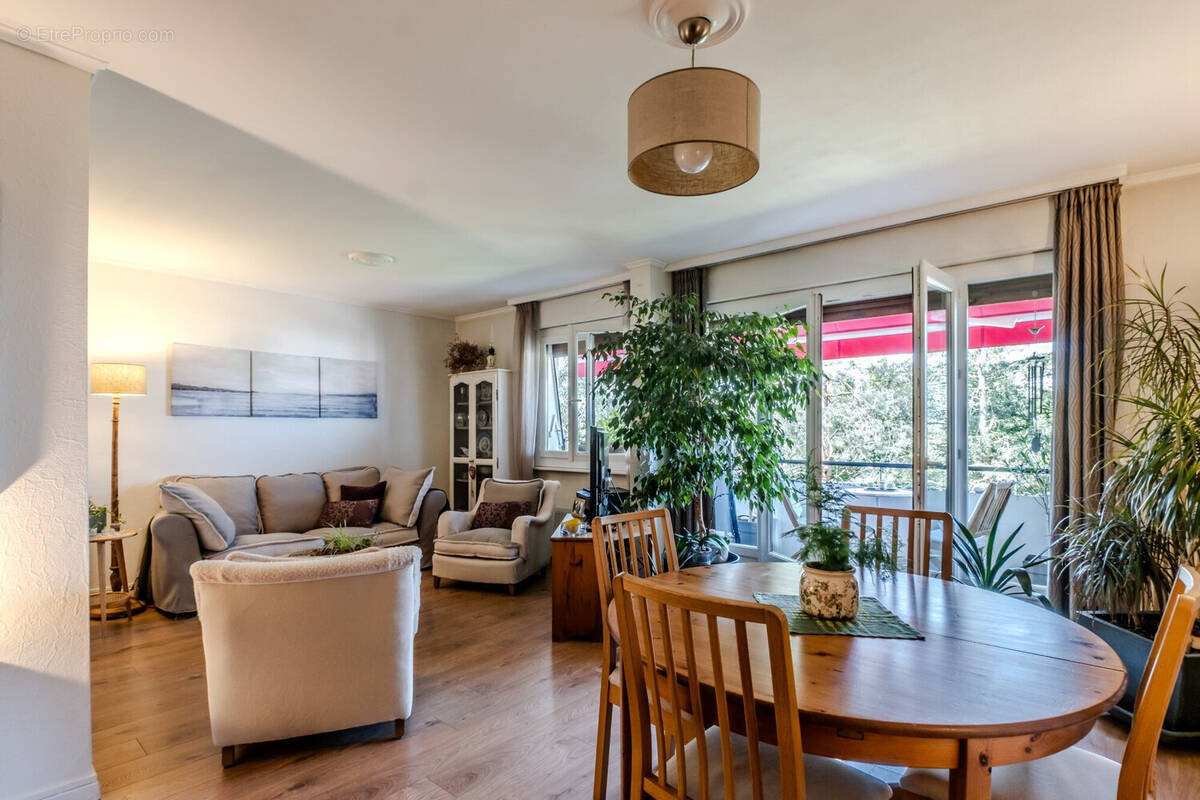 Appartement à ANNEMASSE