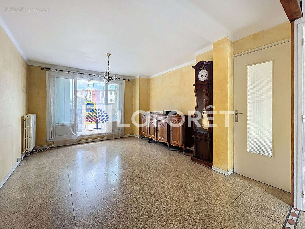 Appartement à NIMES
