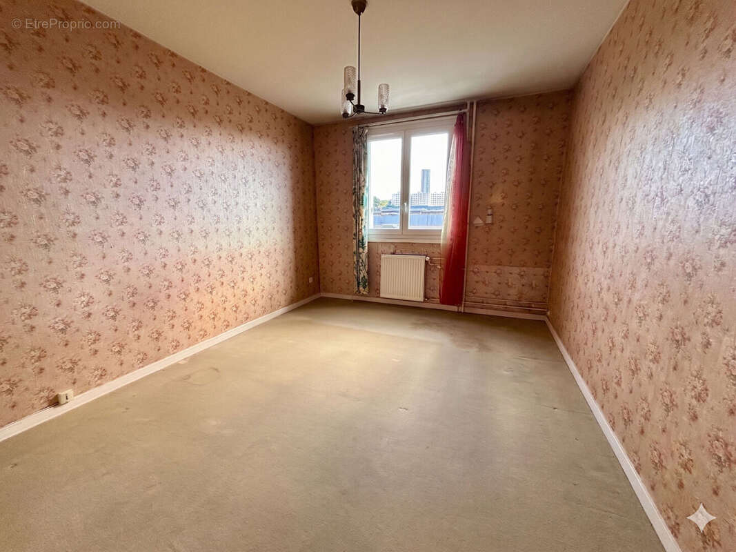 Appartement à TASSIN-LA-DEMI-LUNE