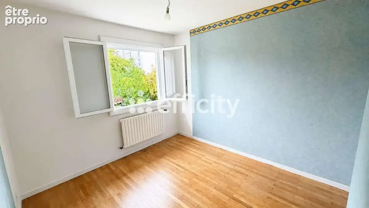 Maison 5 pièces 96 m² à vendre à Vaulx-En-Velin (69120) - photo 11