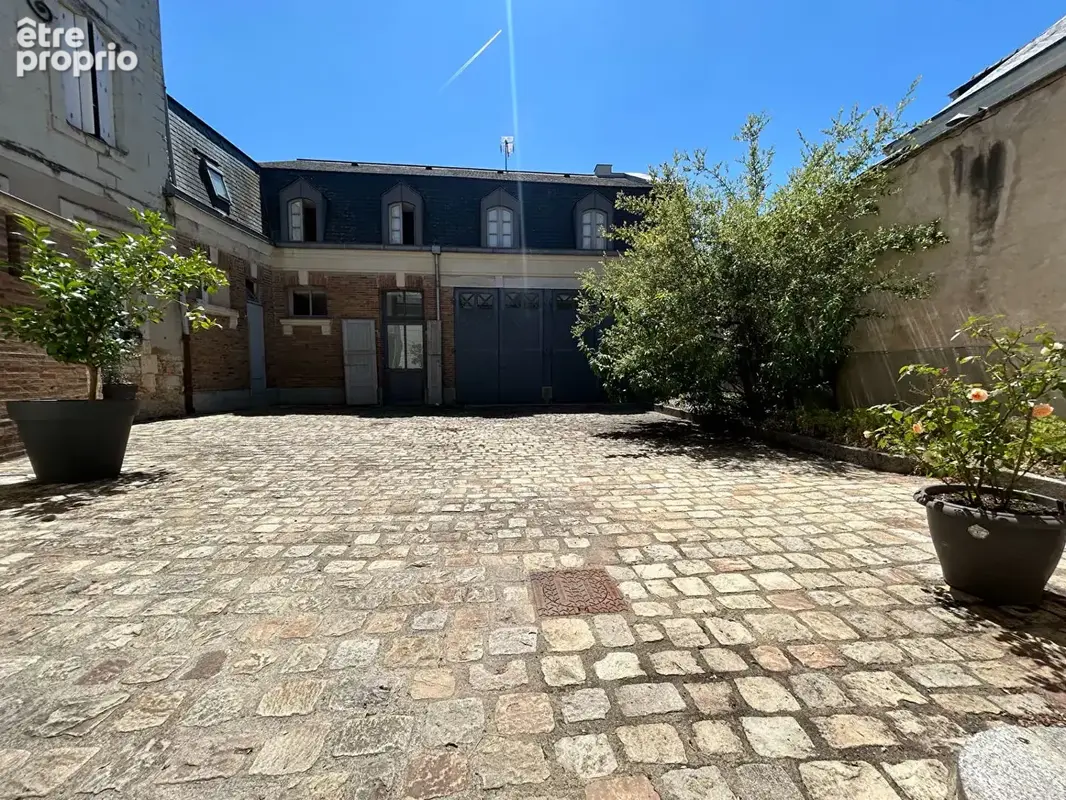 Appartement centre-ville chateau gontier - photo 7