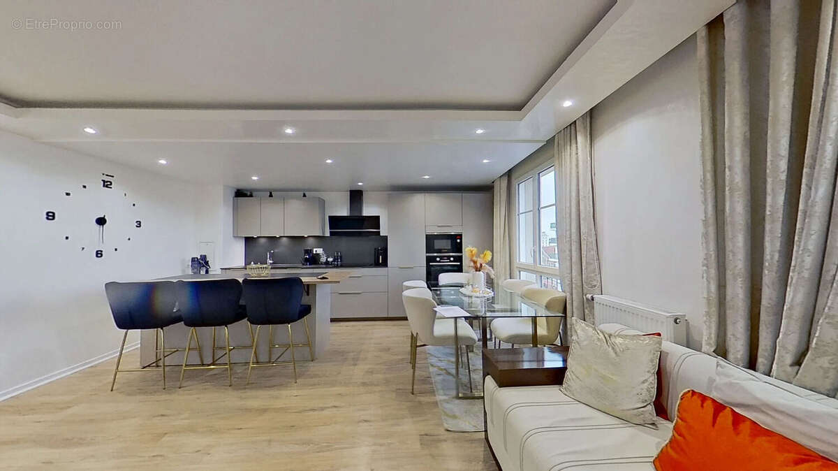 Appartement à LE BLANC-MESNIL