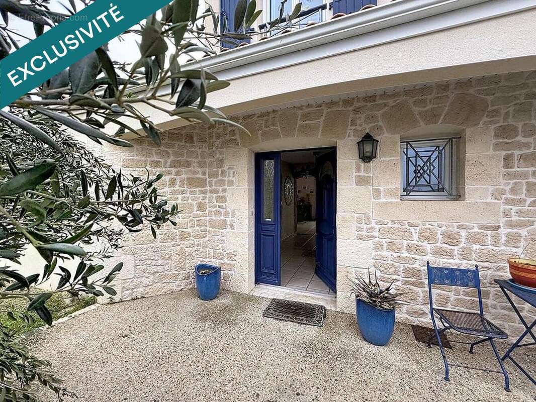 Photo 2 - Maison à ROCHEFORT