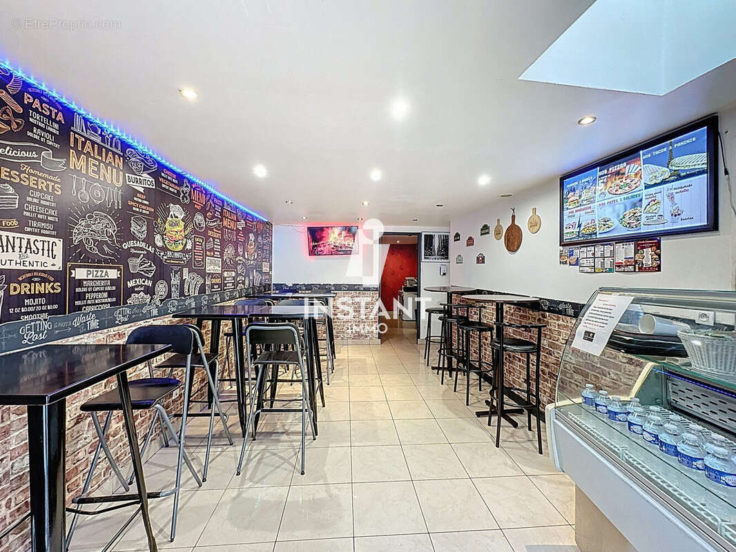 Autre à SAINT-MAUR-DES-FOSSES