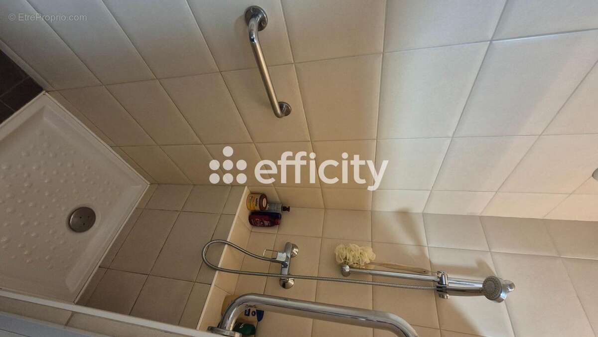 Appartement à HEROUVILLE-SAINT-CLAIR