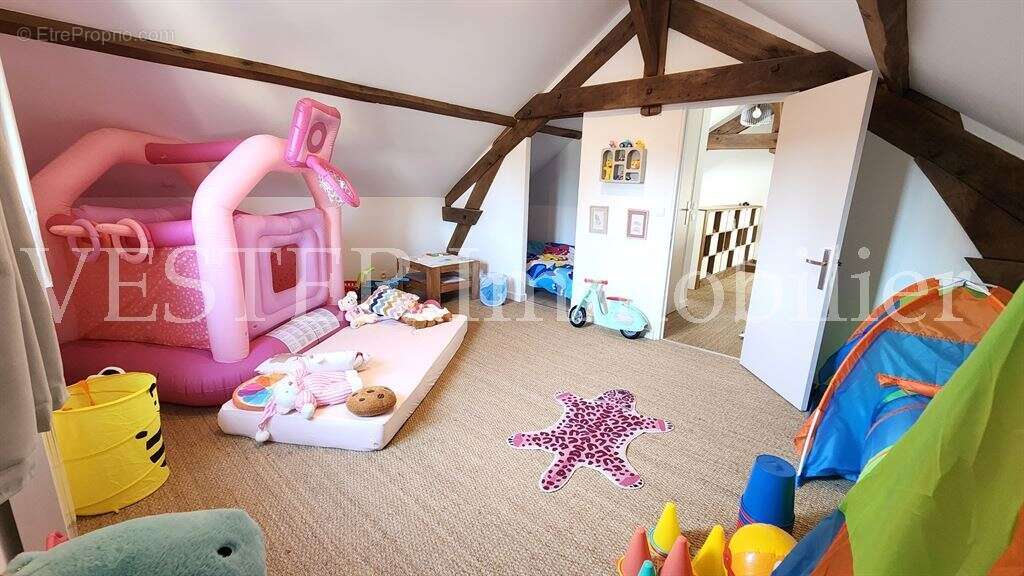 Maison à MONTPON-MENESTEROL