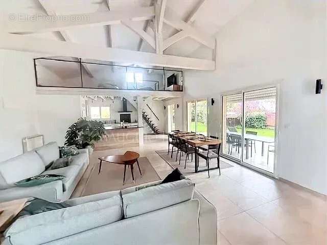 Maison à SAINT-JUST