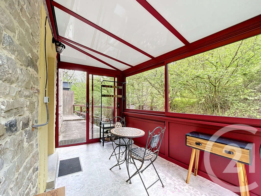 Maison 212 m² à Bains-Les-Bains  - photo 6