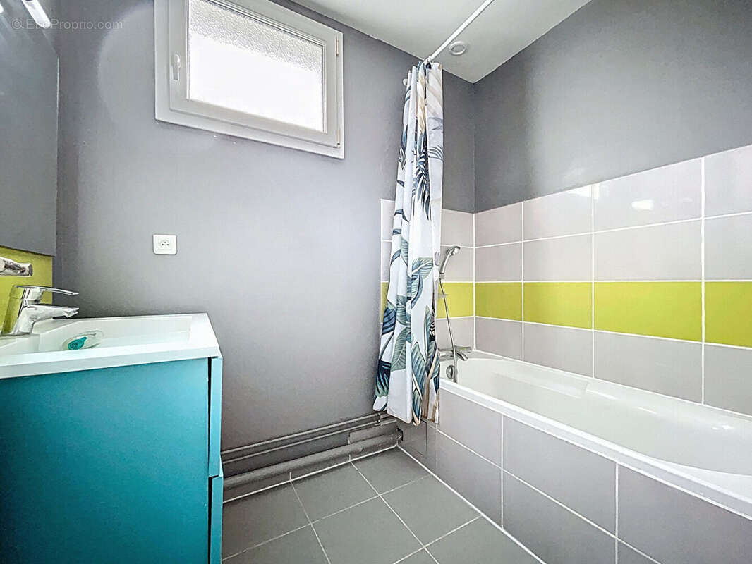 Maison à LIMEIL-BREVANNES