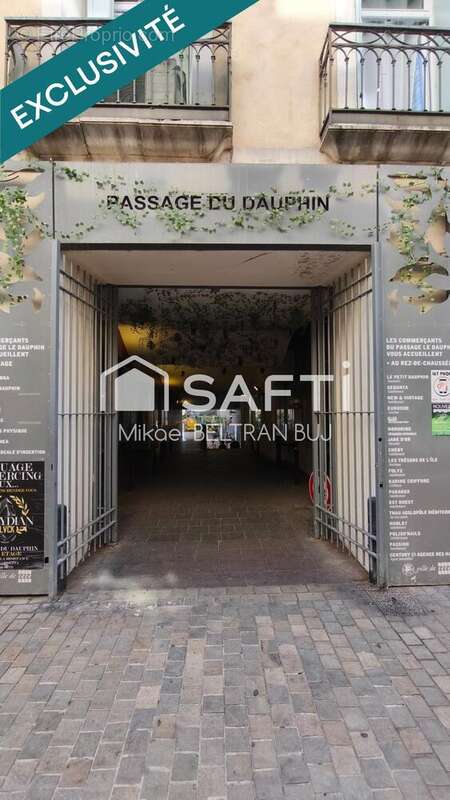Commerce 108 m² à Sete  - photo 2
