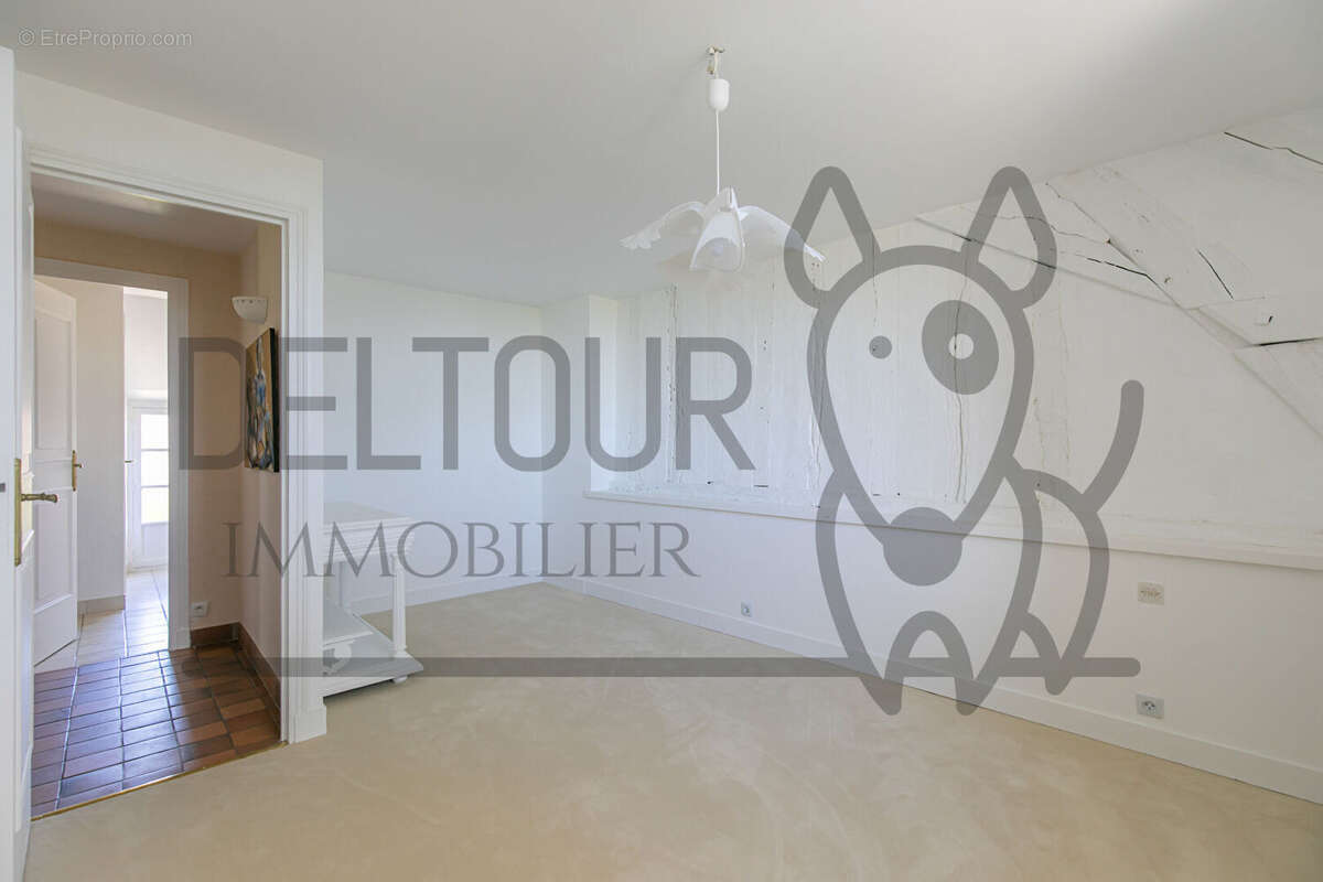 Maison à FAREMOUTIERS