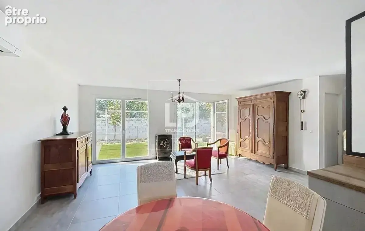 Photo Maison à Labastidette au prix de 319 000€