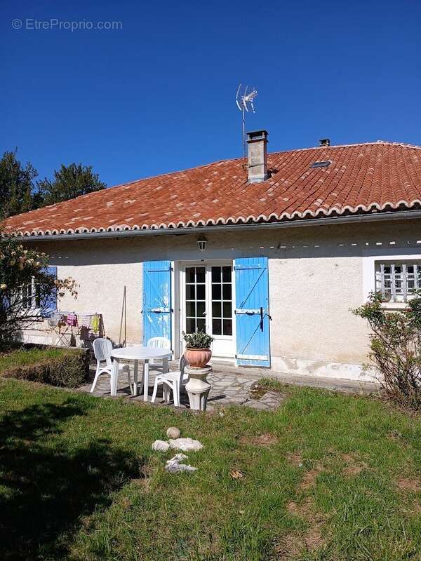 Maison à TOCANE-SAINT-APRE