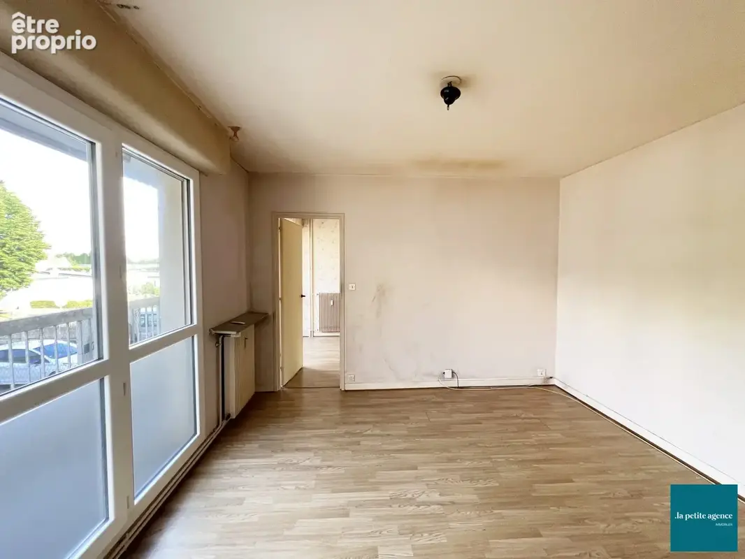 Appartement 2 pièces 42 m² à vendre à Herouville-Saint-Clair (14200) - photo 2
