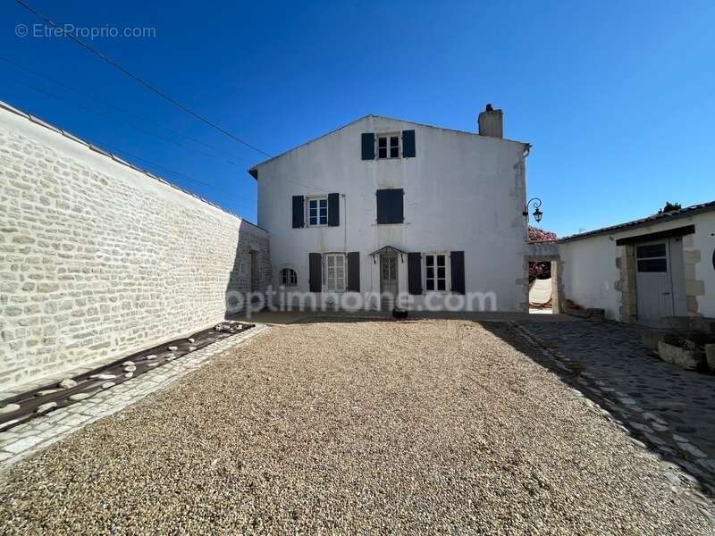 Maison à LA ROCHELLE