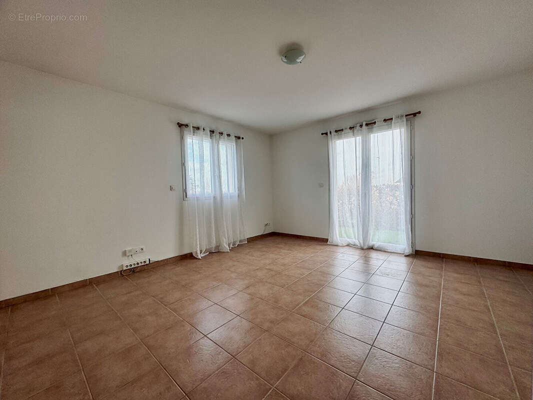 Maison à LE GRAND-LUCE