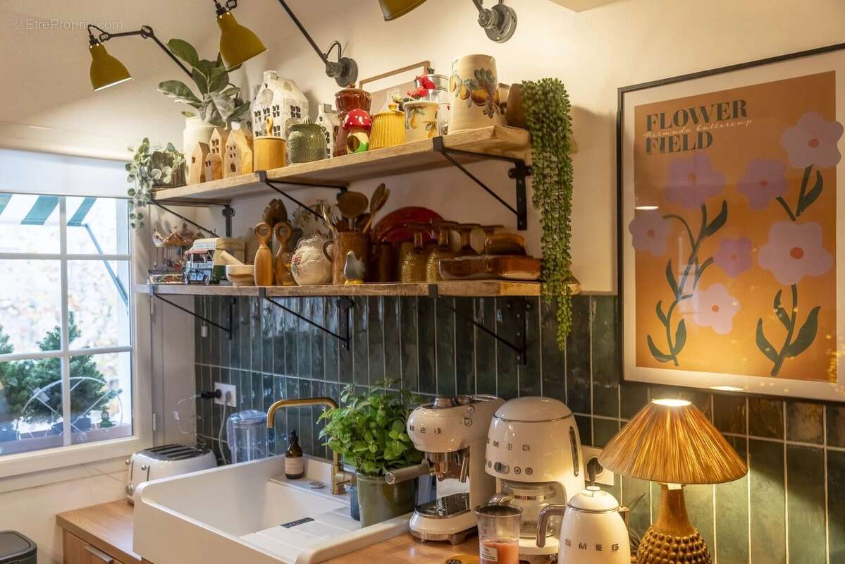 Maison à SAINT-CYR-SUR-MER