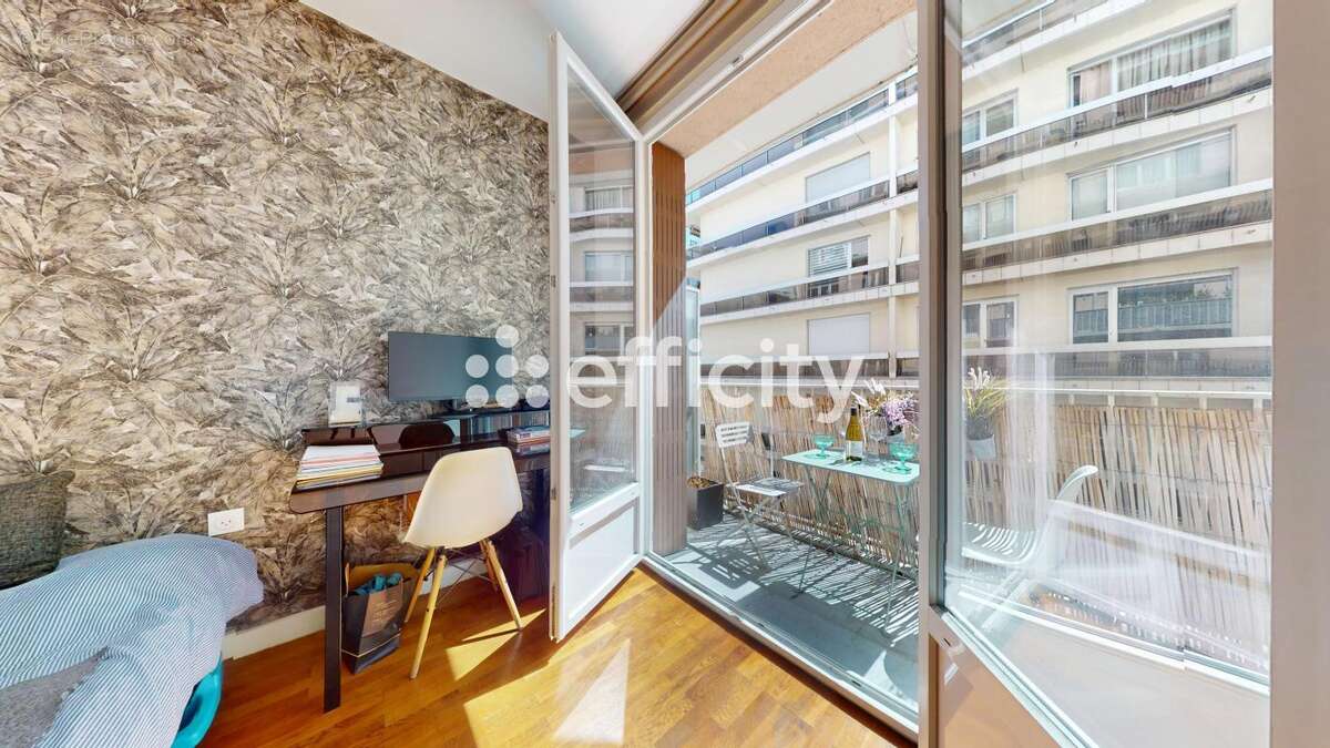 Appartement à LYON-6E