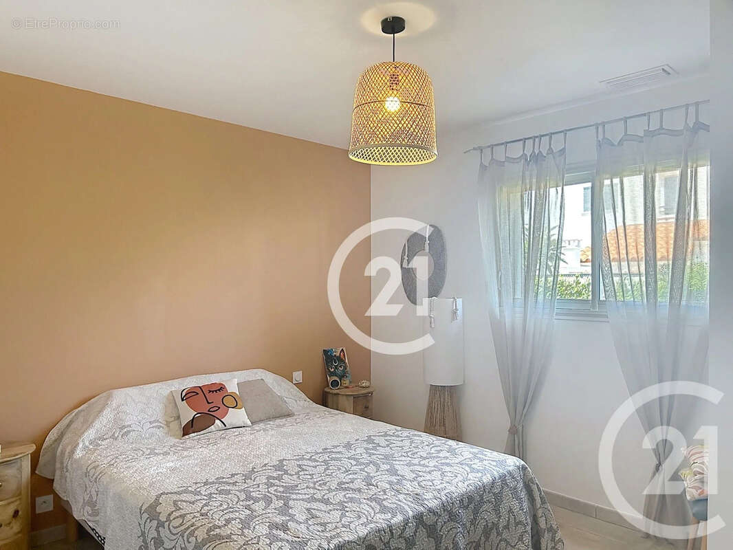 Maison 104 m² à Montescot  - photo 9